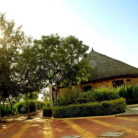 Neelkanth'S Bagar Inn Resort Jhunjhunu Exterior foto